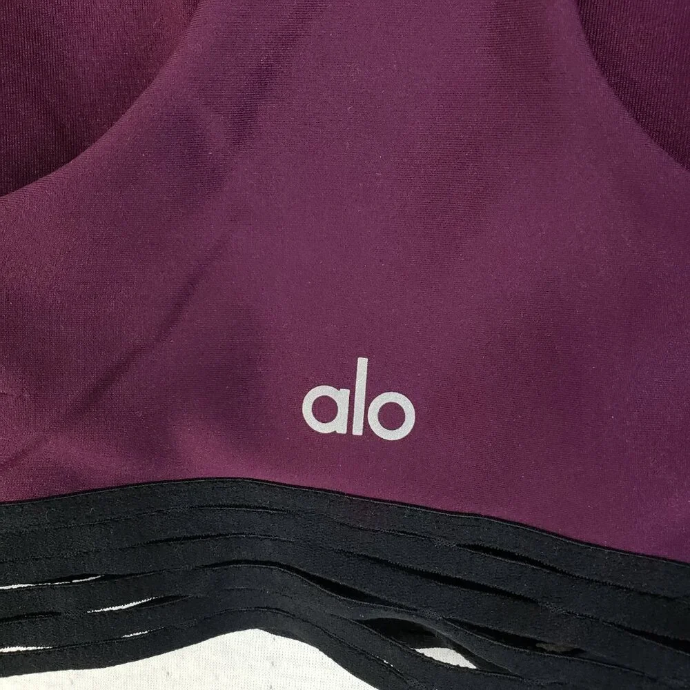 Alo Yoga Endear Sports Bra Colorblock size S Athleisure Gym